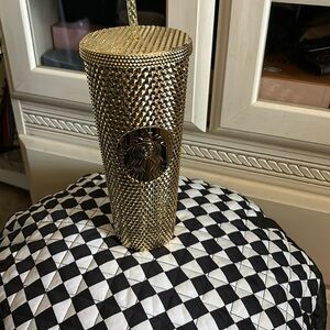 New Starbucks tumbler  25 oz